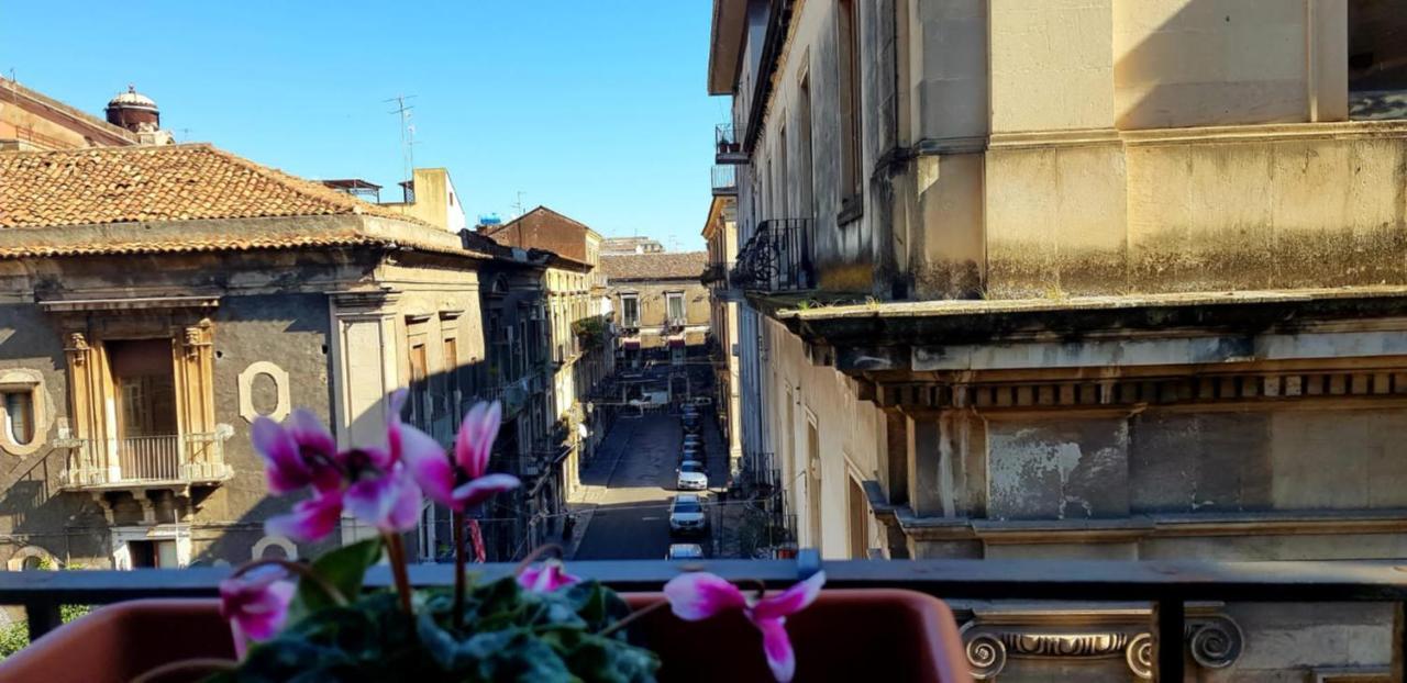 Marecla Apartments Catania Exteriör bild